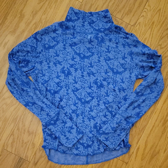 Free People You and I Long Sleeve Turtleneck Top - Picture 3 of 8